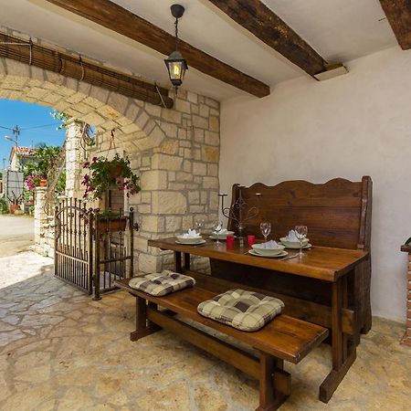 Apartment Velenik D&I Πόρετς Εξωτερικό φωτογραφία