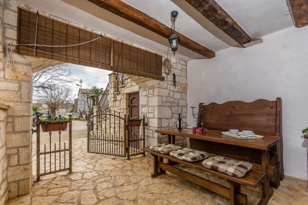 Apartment Velenik D&I Πόρετς Εξωτερικό φωτογραφία