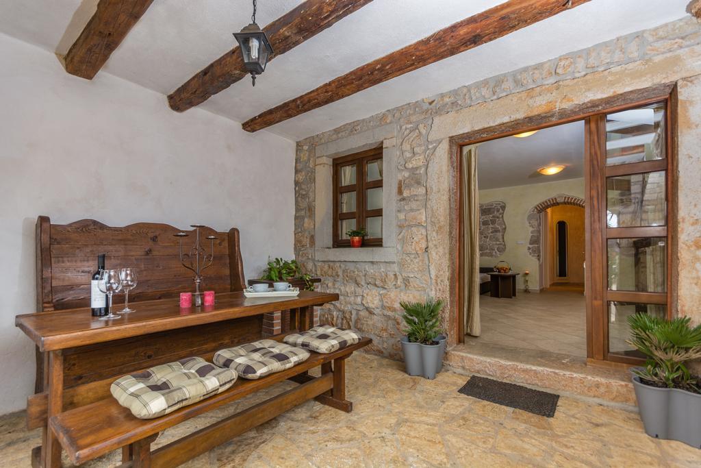 Apartment Velenik D&I Πόρετς Εξωτερικό φωτογραφία
