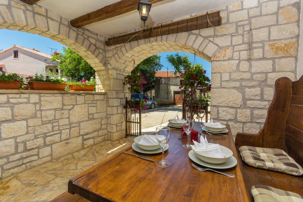 Apartment Velenik D&I Πόρετς Εξωτερικό φωτογραφία